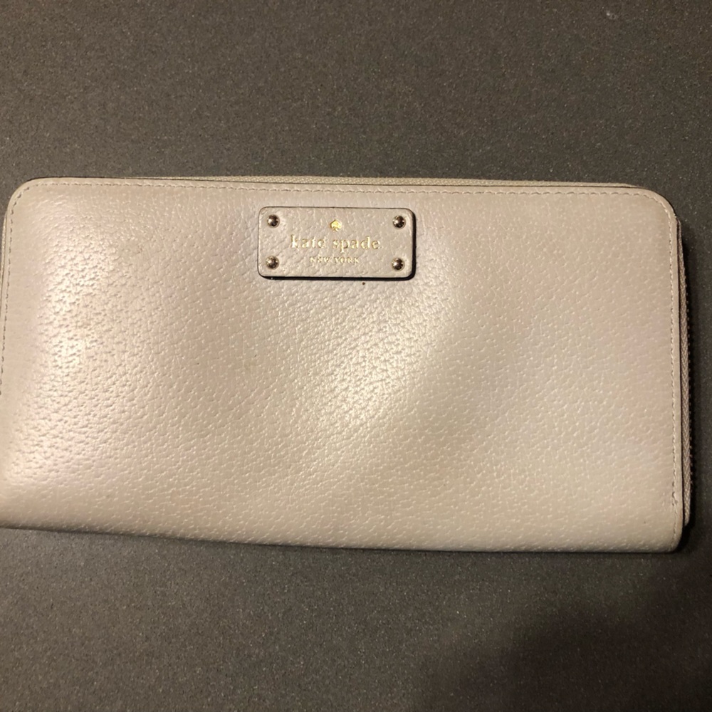 Kate spade large light grey wallet